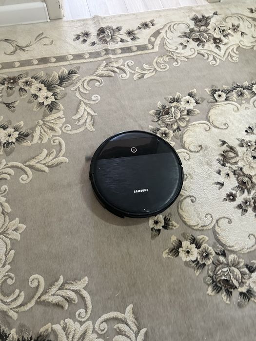 Пылесос , диспенсер