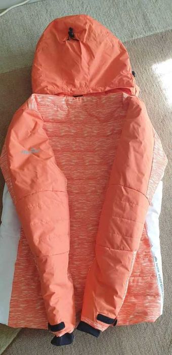 Дамско ски яке Ellese и дамски ски панталон Icepeak