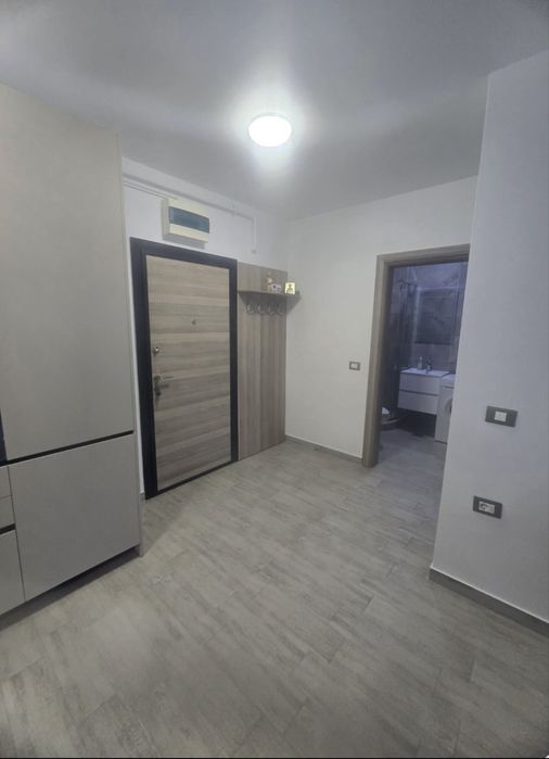 Vand apartament in Complexul Alezzi