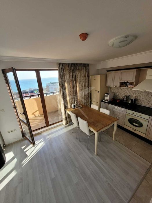 Продава се Тристаен апартамент в Свети Влас - 112 кв.м за 1965 €/кв.м - Снимка #2