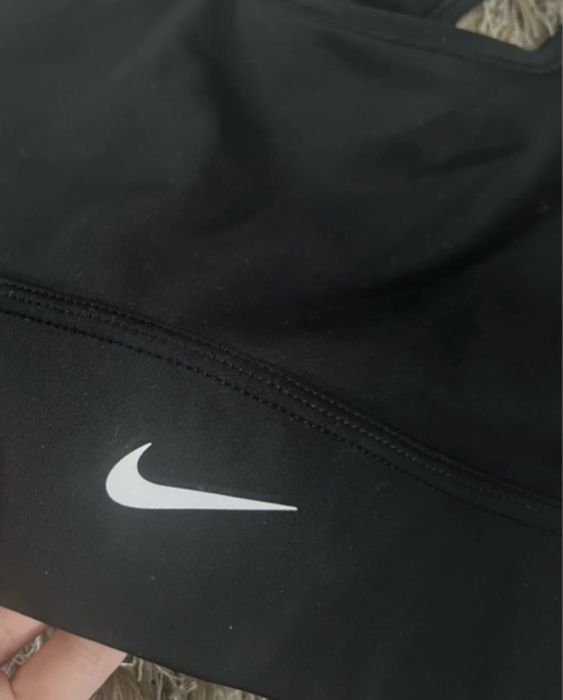 Bustieră Nike, mărinea XS