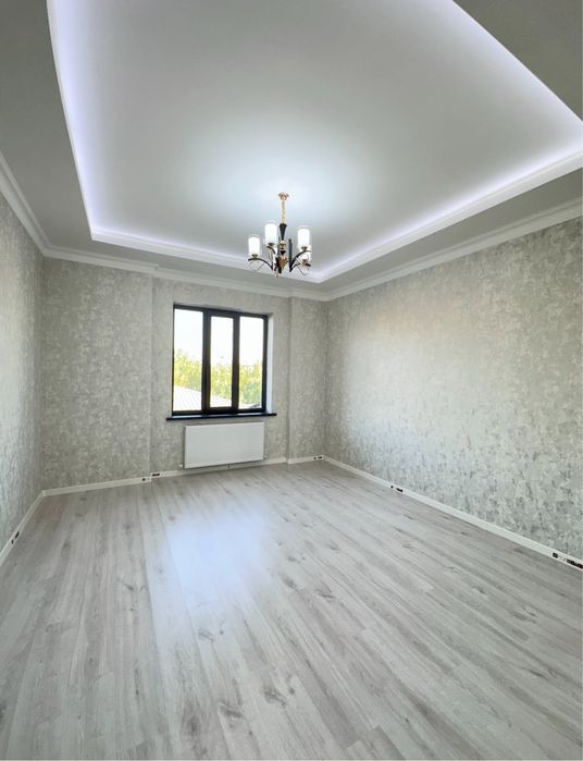 Юнусобод Туманидан котта участка 8 хона 3 қават метрога 10-15 м