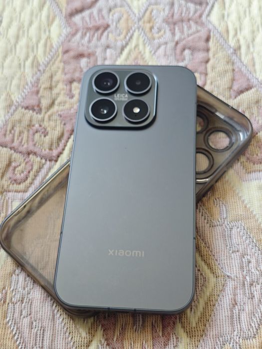 Xiaomi 17 12/512gb