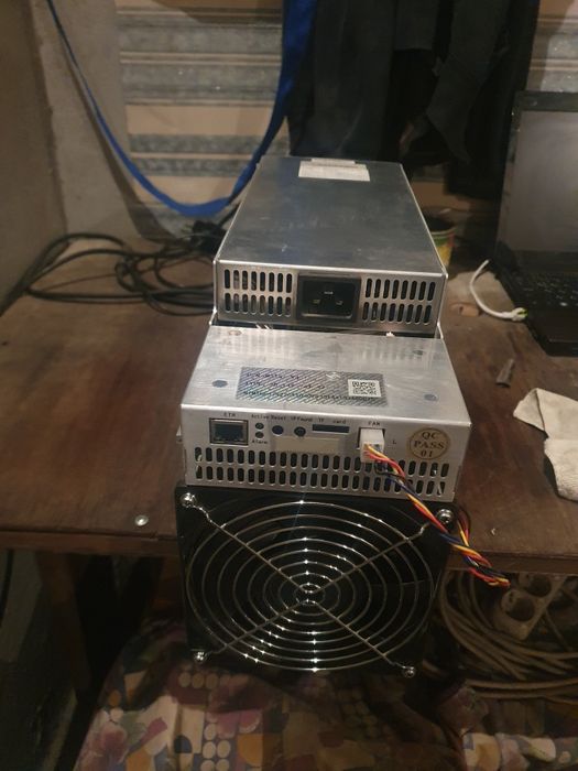 Asic  майнер Ватсмайнер 31+ 78трх.