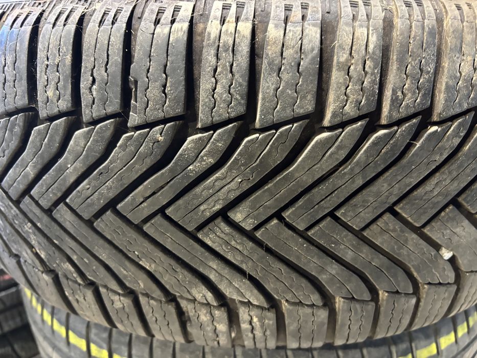 Jante 5x120 BMW R17 225/50/17 M+S