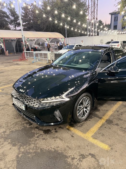 Kia K5 Prestige +