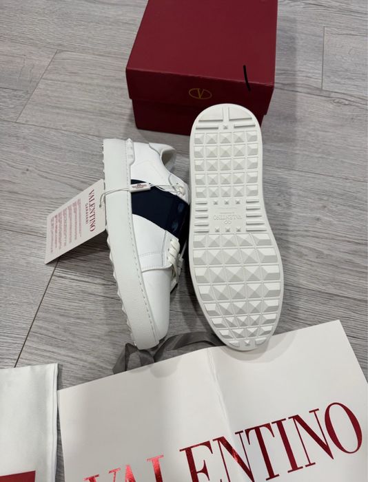 Valentino ‘ white/blue’