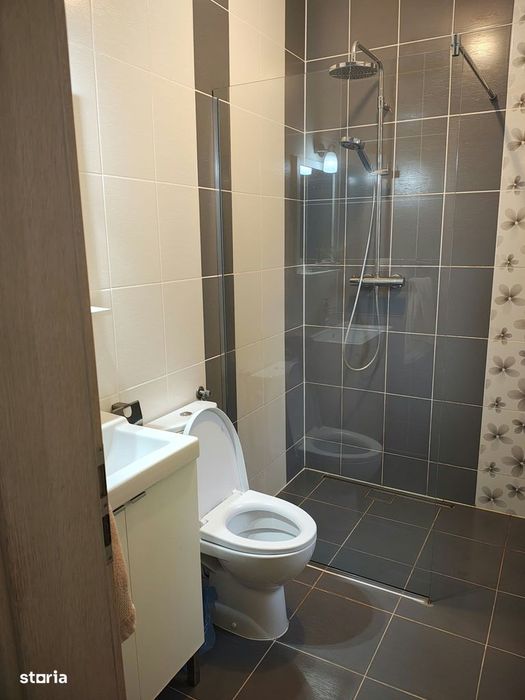 Casă tip duplex in zona linistita, acces usor catre oras