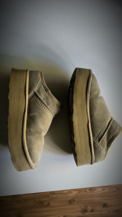 Clogs din piele suade beige