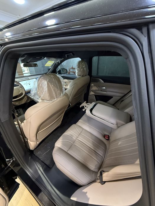 Xpeng G9 680 Long Range 4WD Max