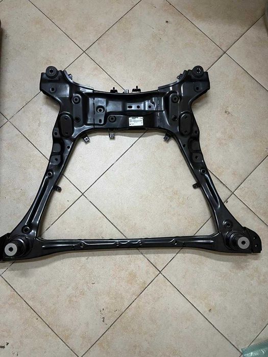 Балка подвески Hyundai Tucson 4 (20-23г) передний 62405N9051