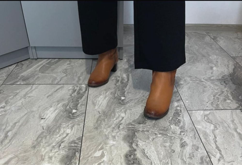 Vand cizme dama din piele