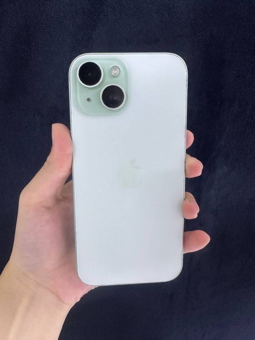 iPhone 15  Акб 81% Память: 128гб