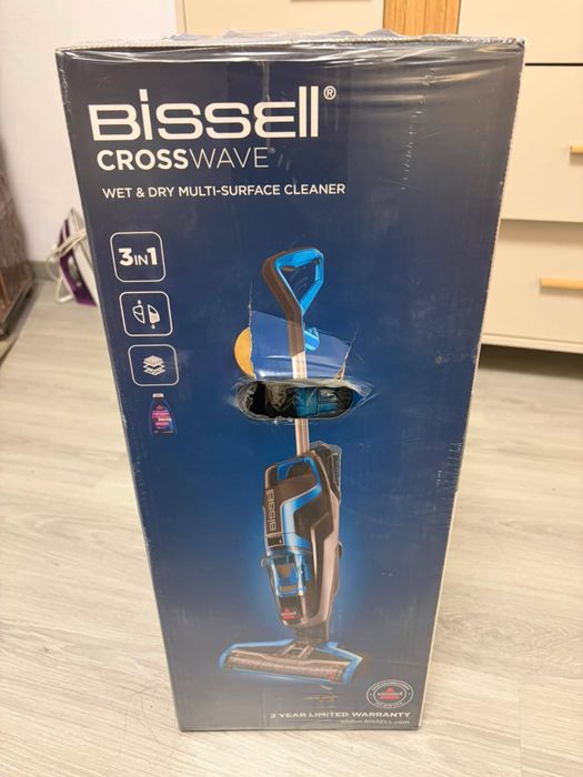 Vând aspirator Bissell CrossWave 17132 – 560W