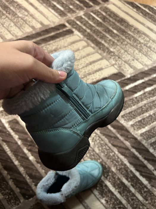 Детски апрески за момиче