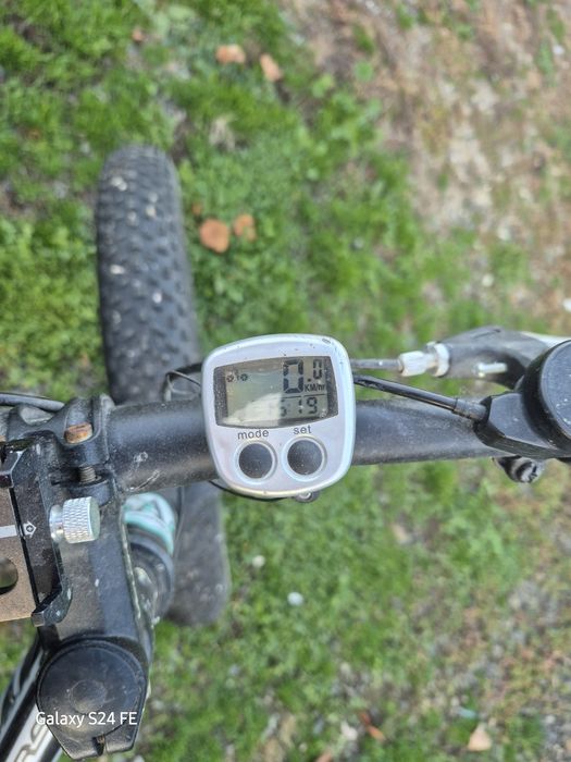 Bicicleta cu roti groase