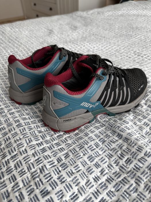 Дамски маратонки за трейл inov8