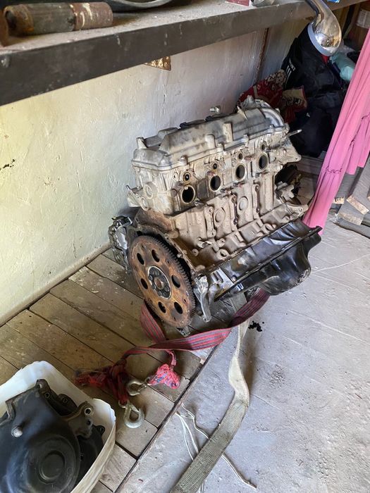 Двигатель 2UZ -FE VVT-I  TOYOTA 4.7