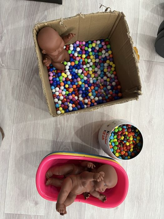 Продам игрушки разные