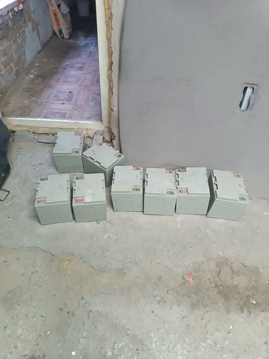 Продам агм аккумуляторы