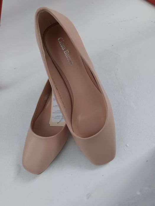 Дамски обувки Clara Barton