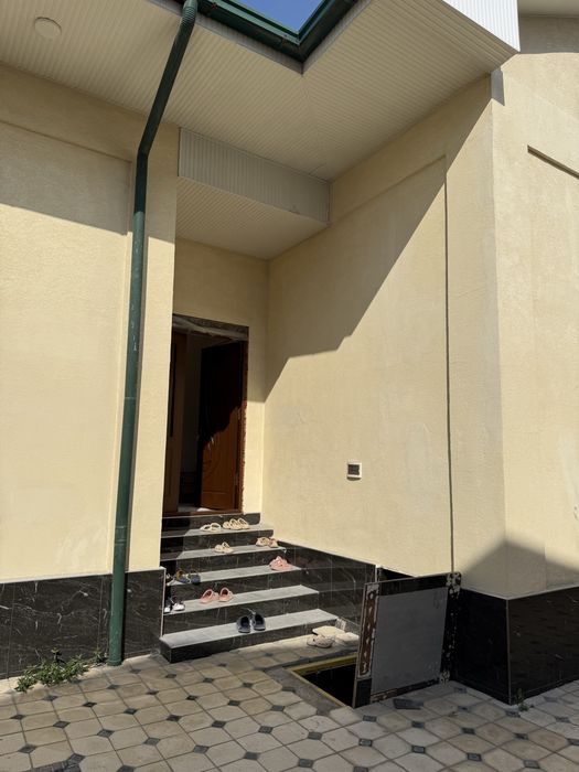 Yangihayot chortoq mahalla 1.8 sotix srocno