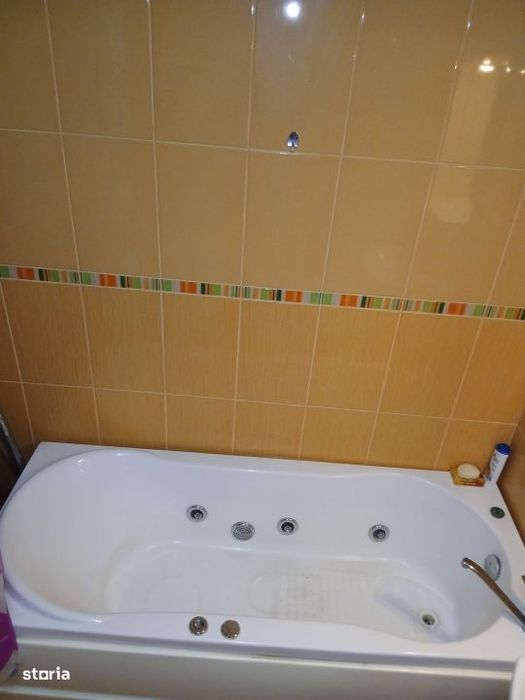 Garsoniera de inchiriat – zona Corvinilor (langa Media Galaxy)