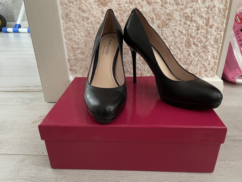 Туфли женские черные