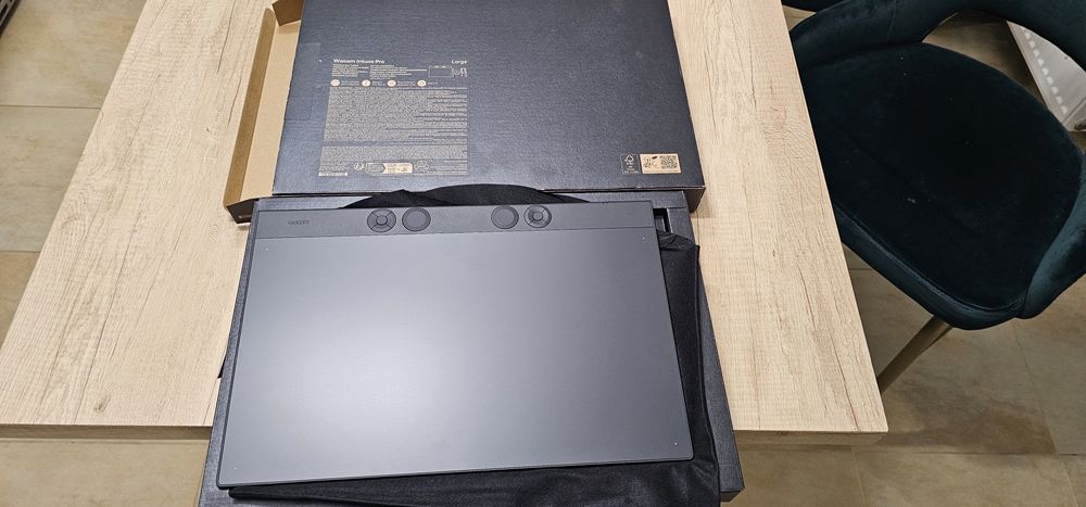 Tableta grafica WACOM Intuos Pro Large PTK870K0B, negru