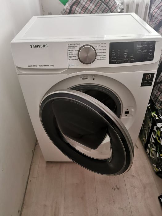 Продам стиральную машинку