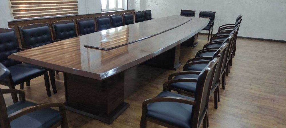 Офисный стул PARLAMENT