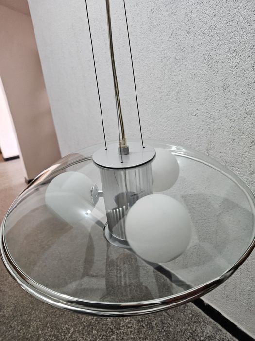 Полилей с три крушки