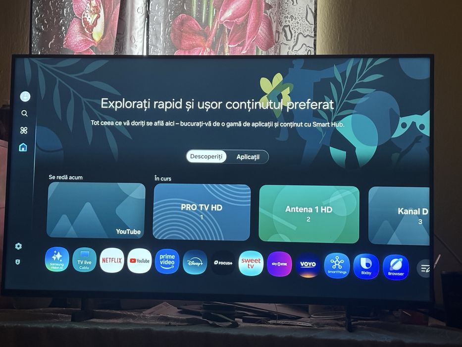 Samsung Crystal UHD 4K Smart TV