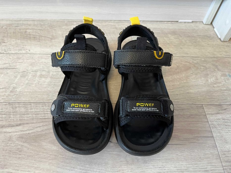 Сандали на мальчика