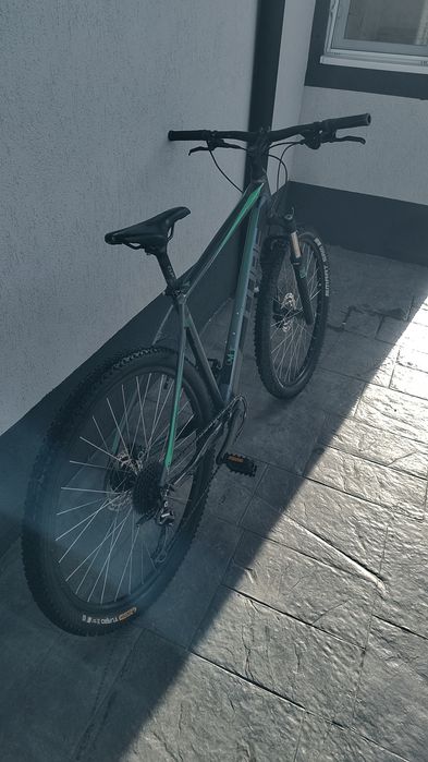 Bicicleta Cube Analog 27.5