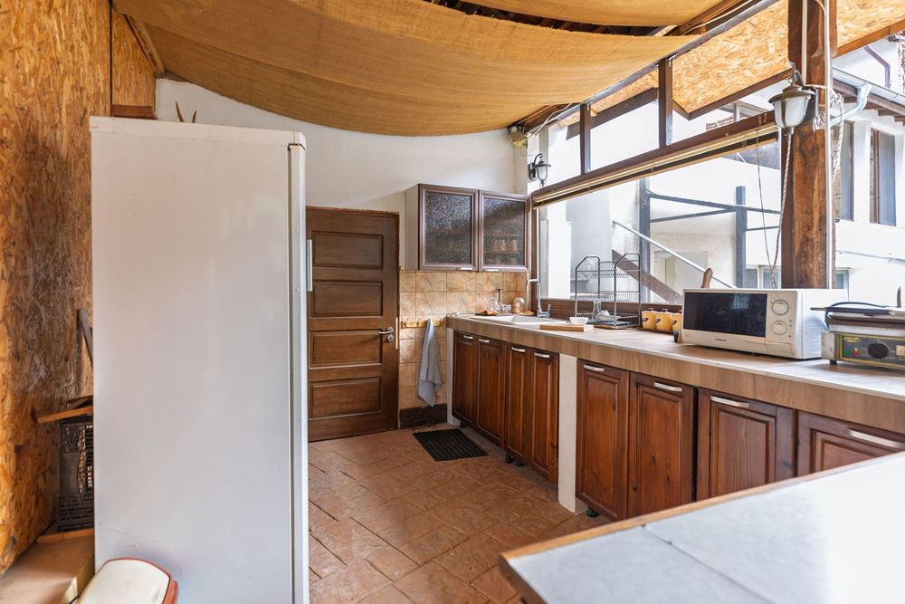 Продава се Къща в с. Чифлик, Област Ловеч - 333 кв.м за 398 €/кв.м - Снимка #6