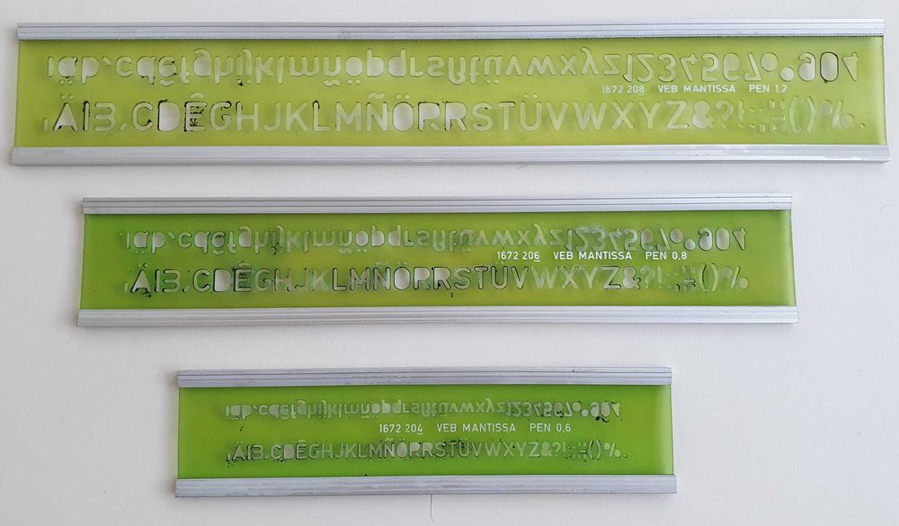 7 Sabloane Veb Mantissa si Staedtler IsoScript