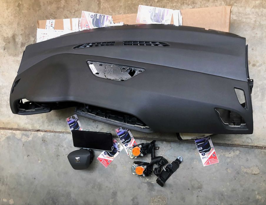 Seat Leon 5f 2013 +  kit airbag volan pasager - plansa de bord centuri