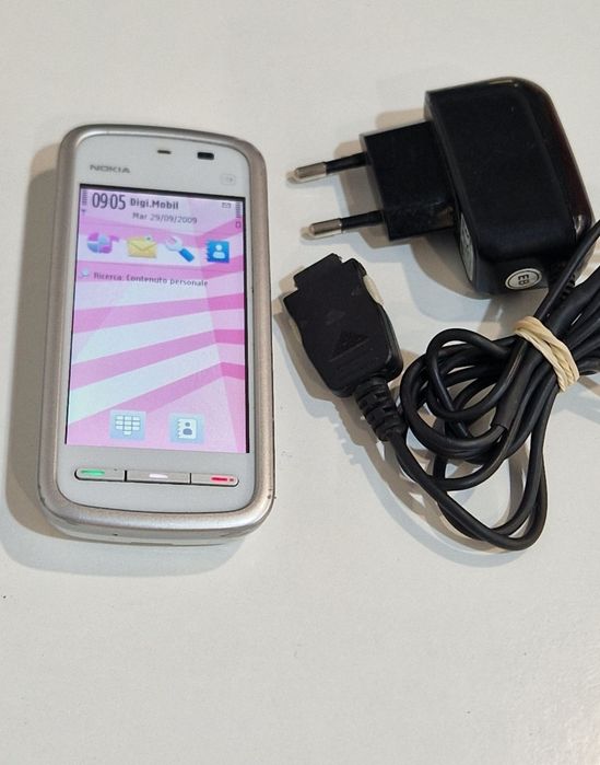 Telefon Nokia cu incarcator original