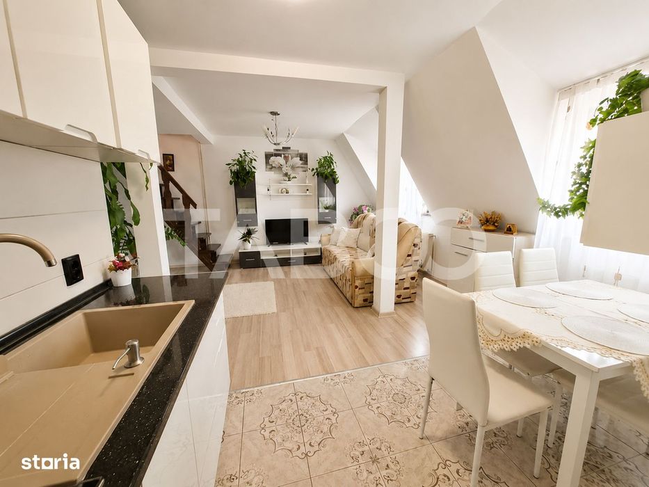 Apartament cu 3 camere de vanzare - mansarda Vasile Aaron - intabulata