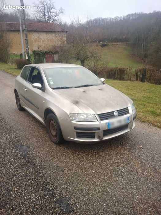 Фиат Стило / Fiat Stilo 1.4 petrol 2004 НА ЧАСТИ!