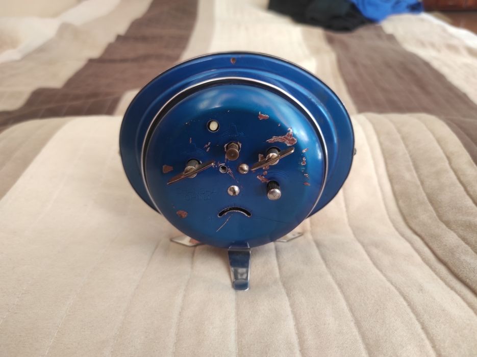 Часовници, работят