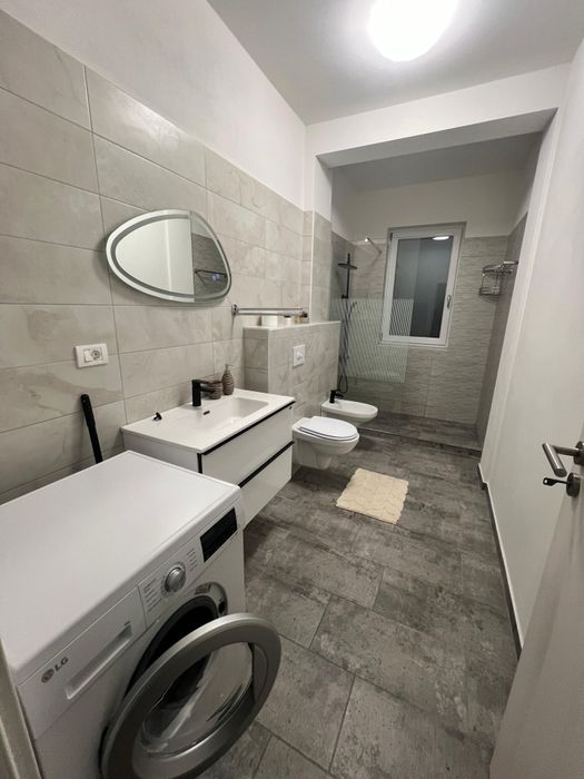 Închiriez apartament 2 camere