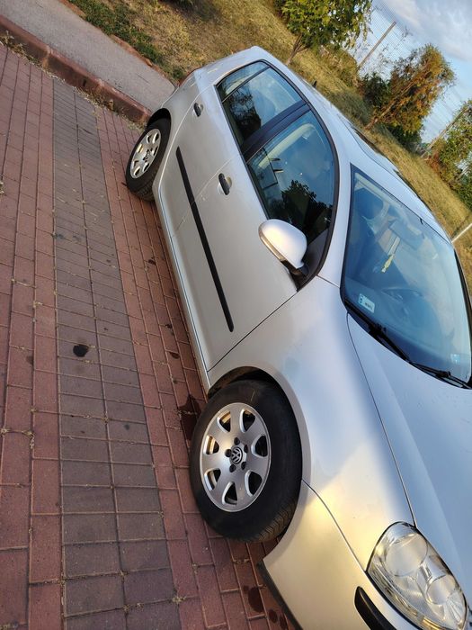 Autoturism Golf 5