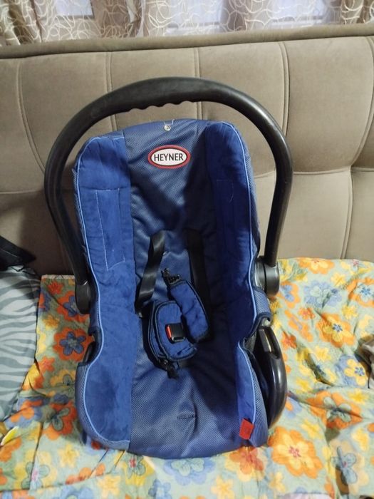 Продам автокресло