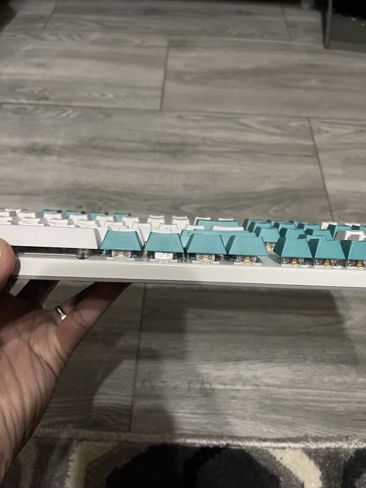 Tastatura gamming Aula F3050