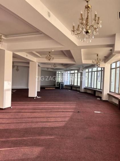 Spatiu comercial de inchiriat ultracentral etaj 1, zona Dacia, Constanta
