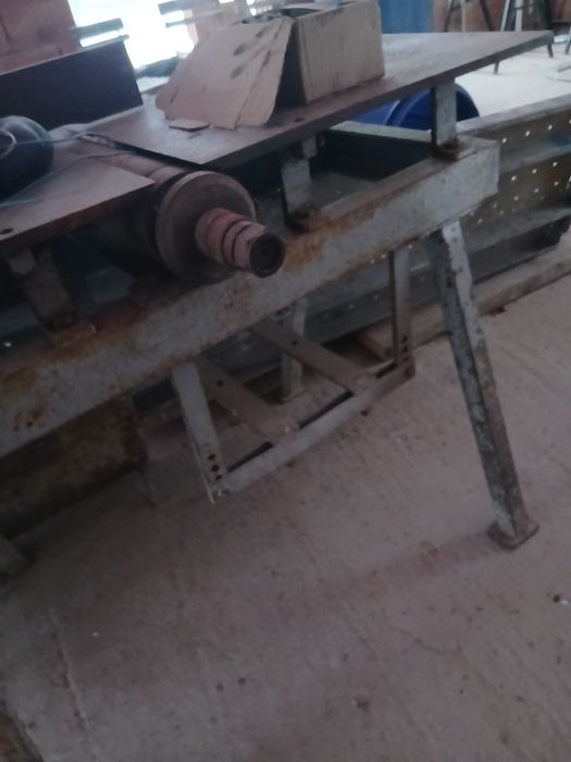 Abric de fier de vânzare