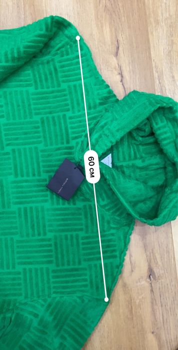 Бомбическое обьемное худи от bottega veneta