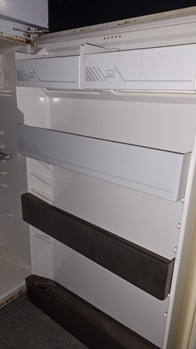 Продам холодильник.